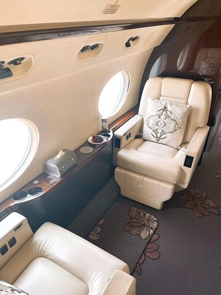 Gulfstream G-550 B-8095