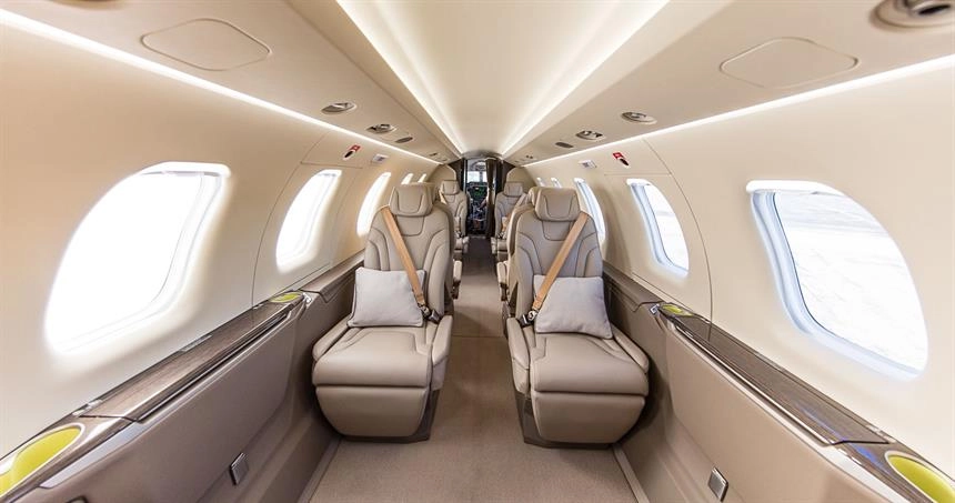 Pilatus PC-24 LX-PCA