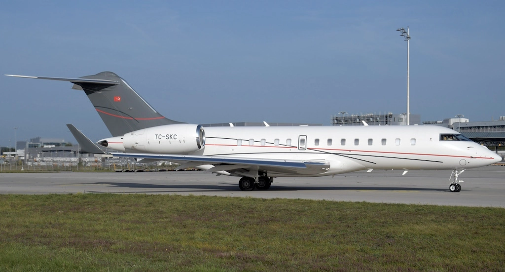 Bombardier Global 5000 TC-SKC