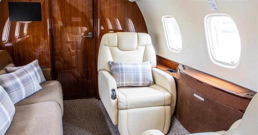 Embraer Legacy 650 LX-TRO