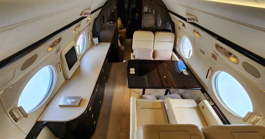 Gulfstream G-550 9H-JSL