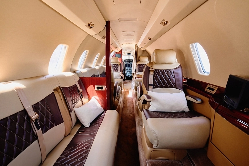 Embraer Phenom 100 UP-***