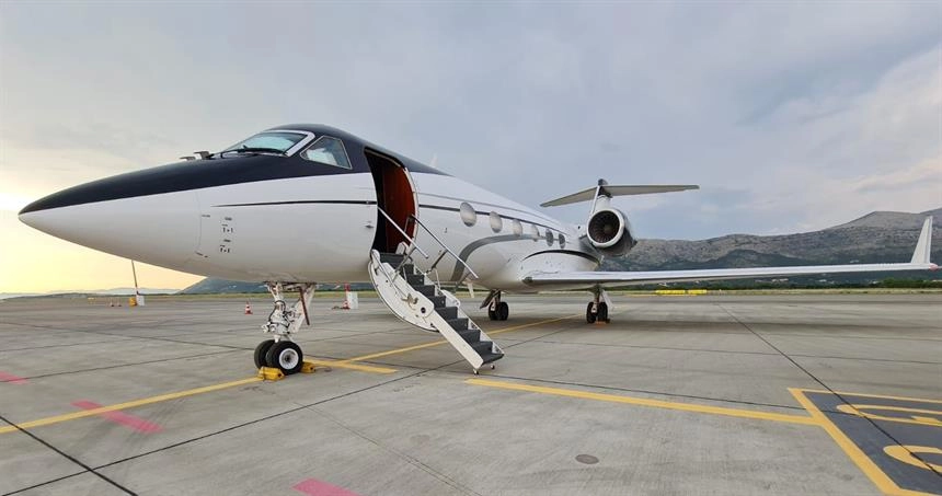 Gulfstream G-IV N53WG