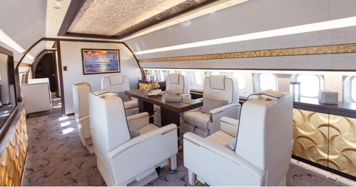Boeing BBJ A6-RJF