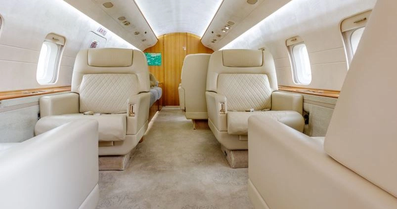 Bombardier Challenger 604 OE-IAA