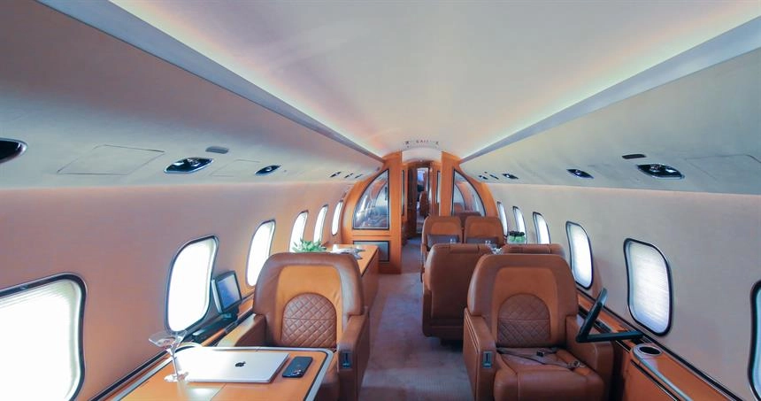 Bombardier Global 5000 T7-ALEX1