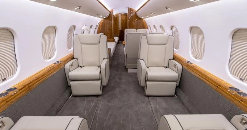 Bombardier Global Express XRS C-GLXM