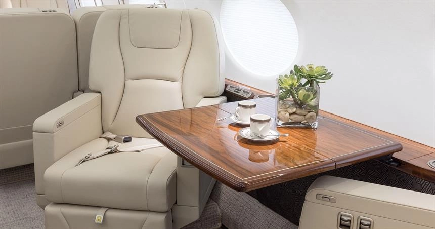 Gulfstream G-450 G-ULFM