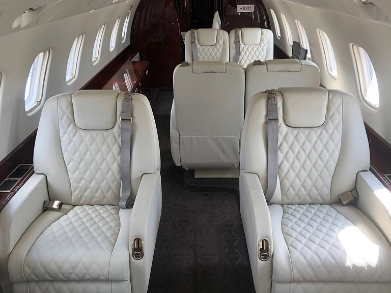 Embraer Legacy 650 RA-02877
