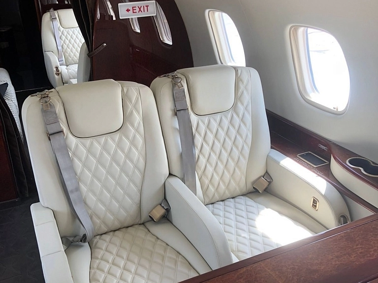 Embraer Legacy 650 RA-02877