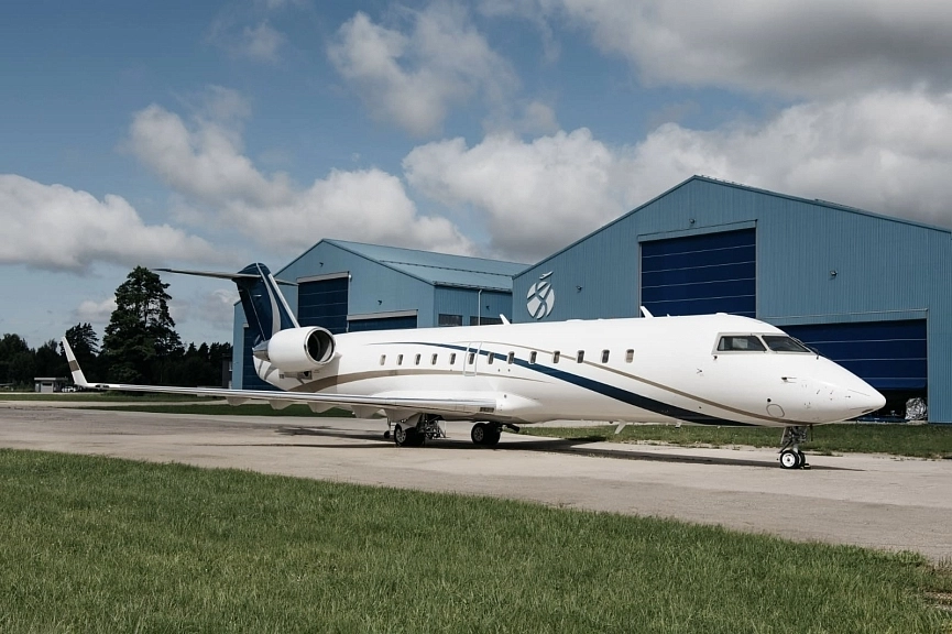 Bombardier Challenger 850 RA-73633