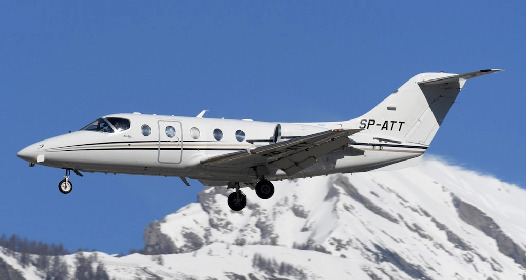 Hawker 400XP SP-ATT