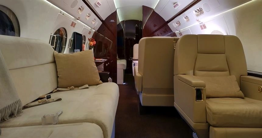 Gulfstream G-550 OE-LSE