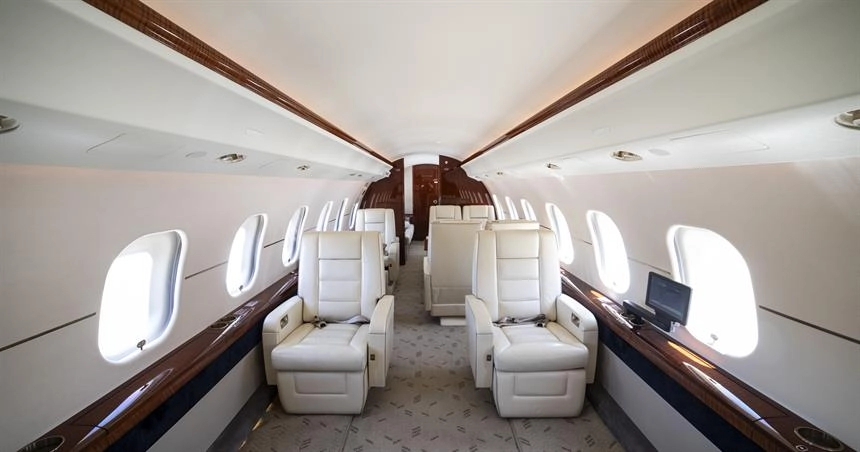 Bombardier Global 6000 OE-LHC