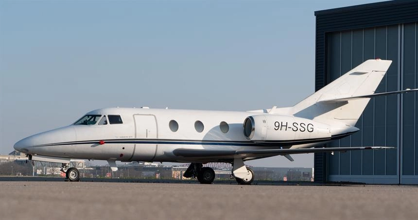 Dassault Falcon 100 9H-SSG