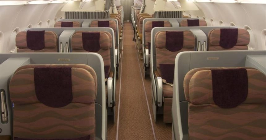 Airbus 319 Corporate Jet A6-RRJ