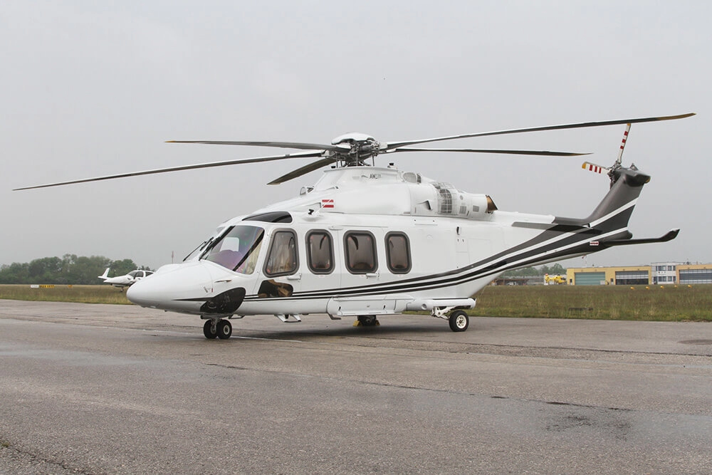 Agusta AW-109